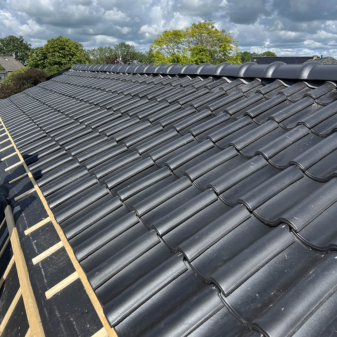 dak-nieuwe-dakpannen-scharnegoutum-ads-bouw