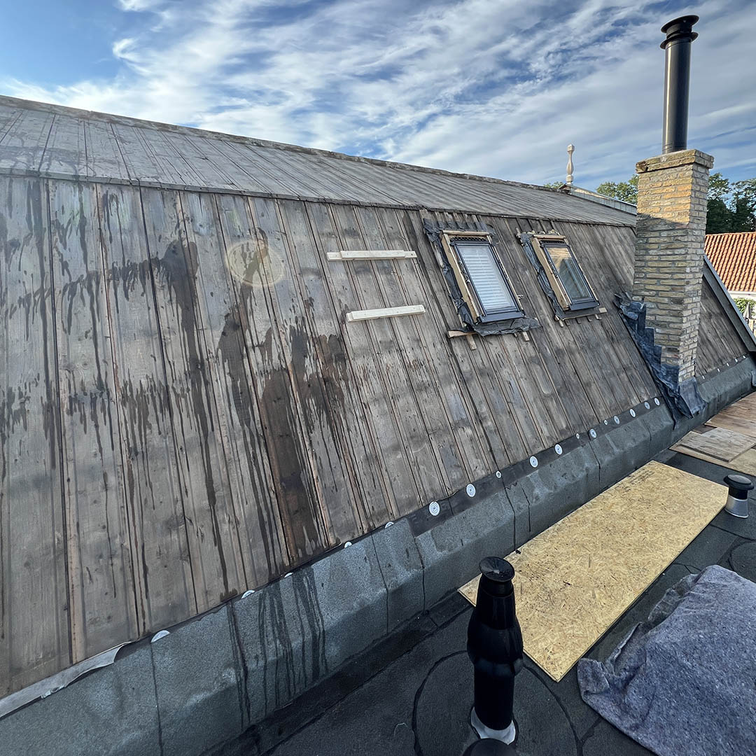 dak-vervangen-dakpannen-verwijderd-scharnegoutum-ads-bouw