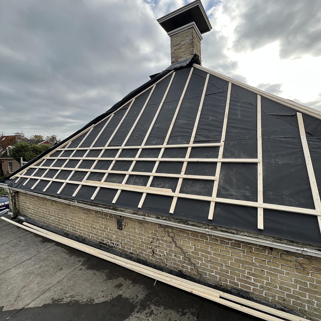 dakrenovatie-goenga-rachelwerk-plaatsen-bouwbedrijf