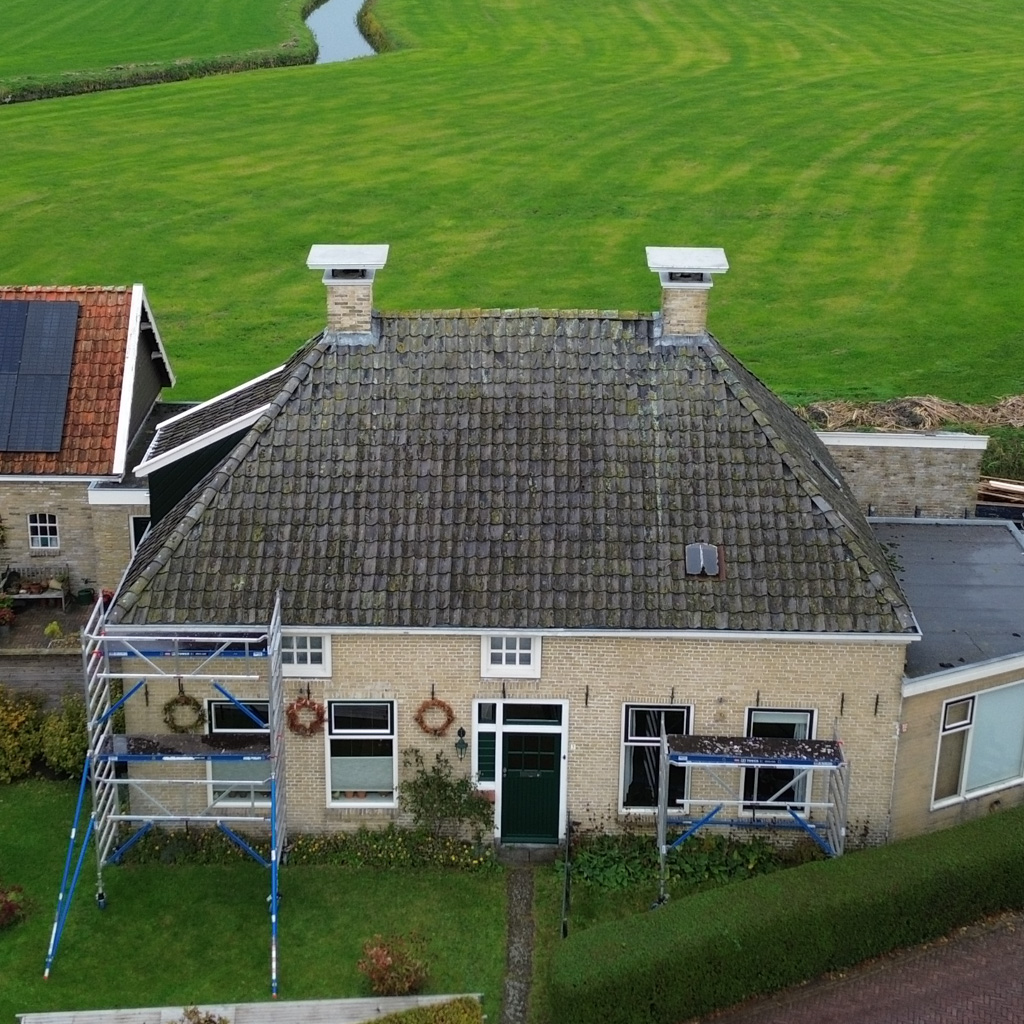 before-dakrenovatie-goenga-bouwbedrijf
