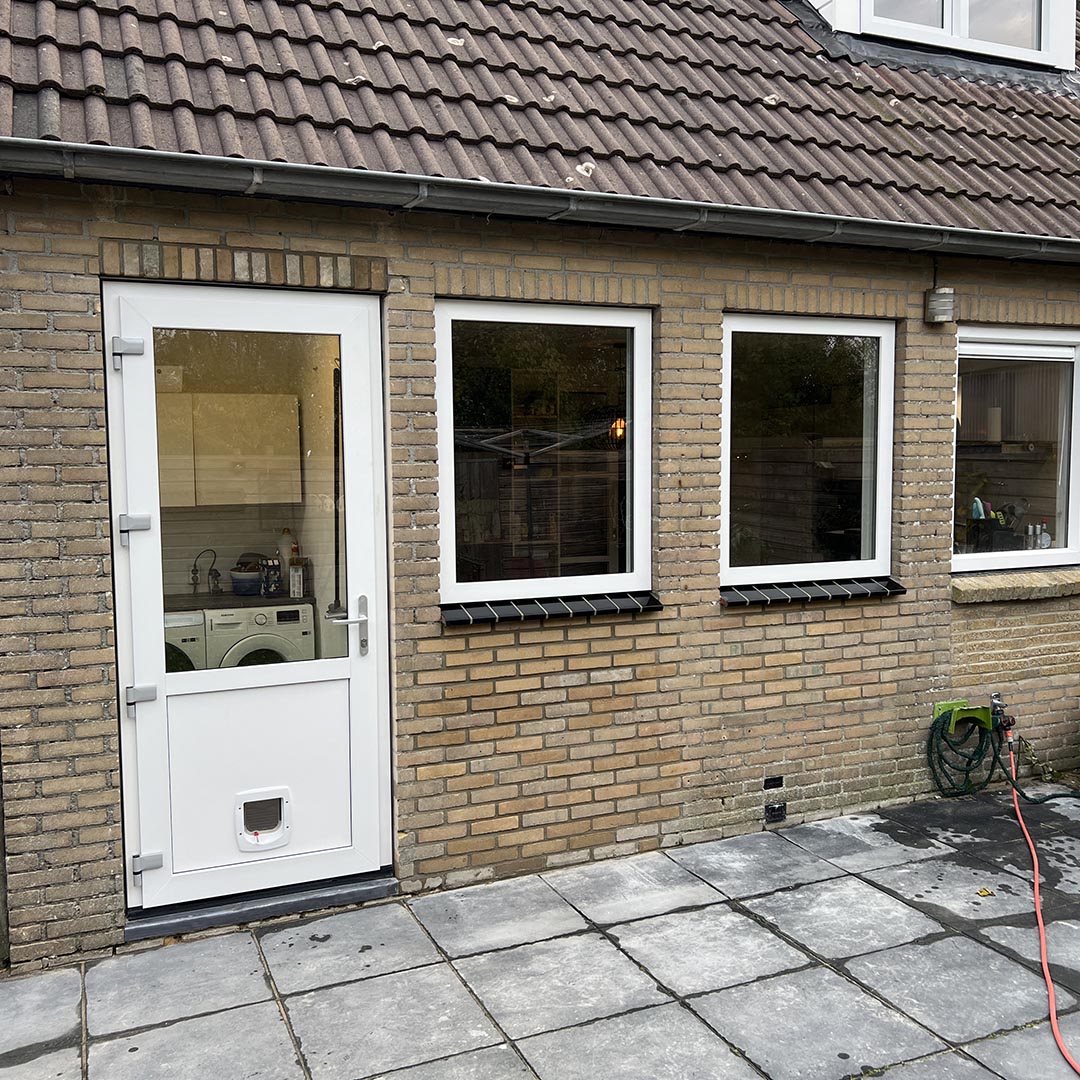 eindresultaat-buiten-gevel-en-kozijnen-leeuwarden-bouwbedrijf