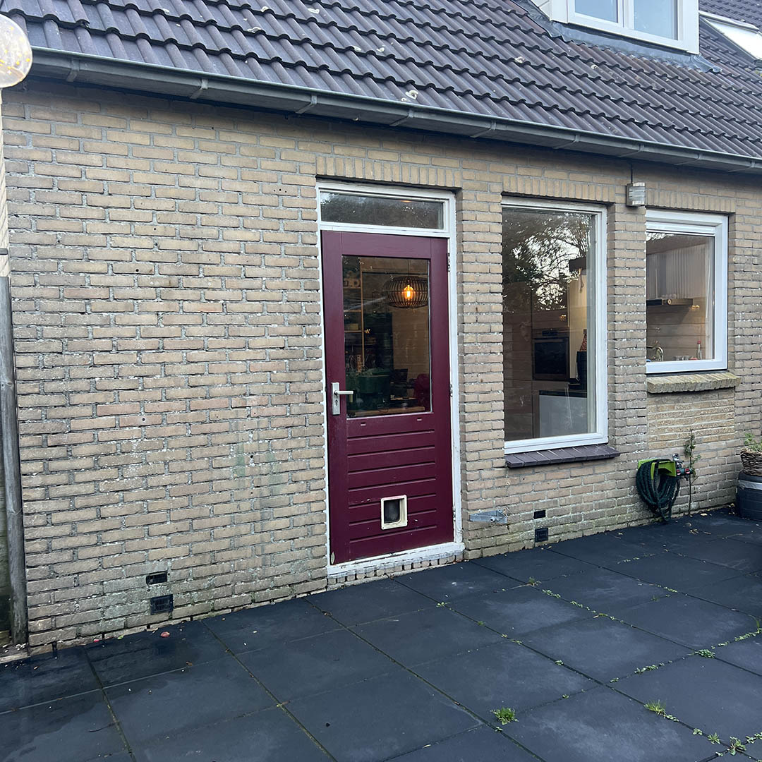 oude-buitendeur-en-kozijnen-leeuwarden-bouwbedrijf