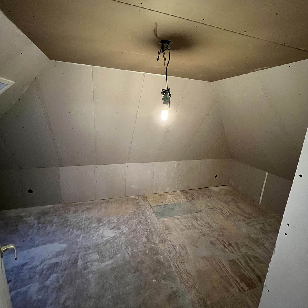 verbouwing-gipswerk-afgerond-itens-ads-bouw