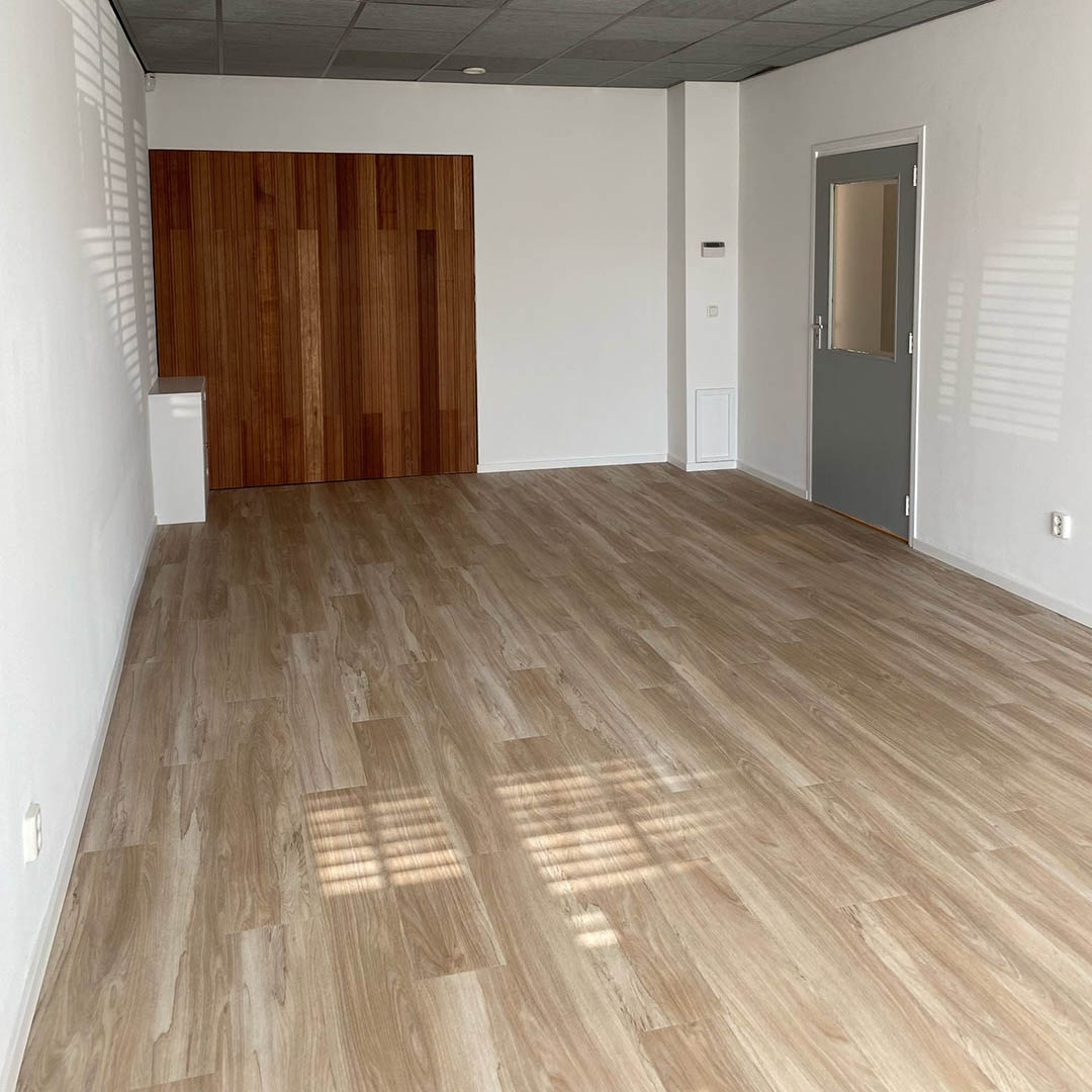 vloer-gelegd-ruimte-verbouwing-verduurzaming-sneek-timmerbedrijf